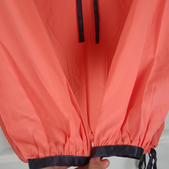 NWT Turk + Taylor Coral Sofia Blouse - Picture 4 of 8